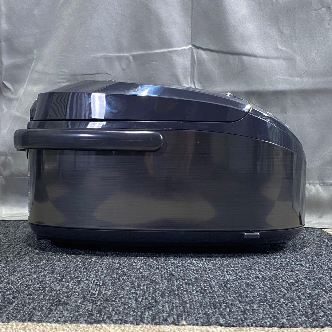 ◎ 2023年製 タイガー魔法瓶 5.5合炊き炊飯器 炊きたて JPW-T100