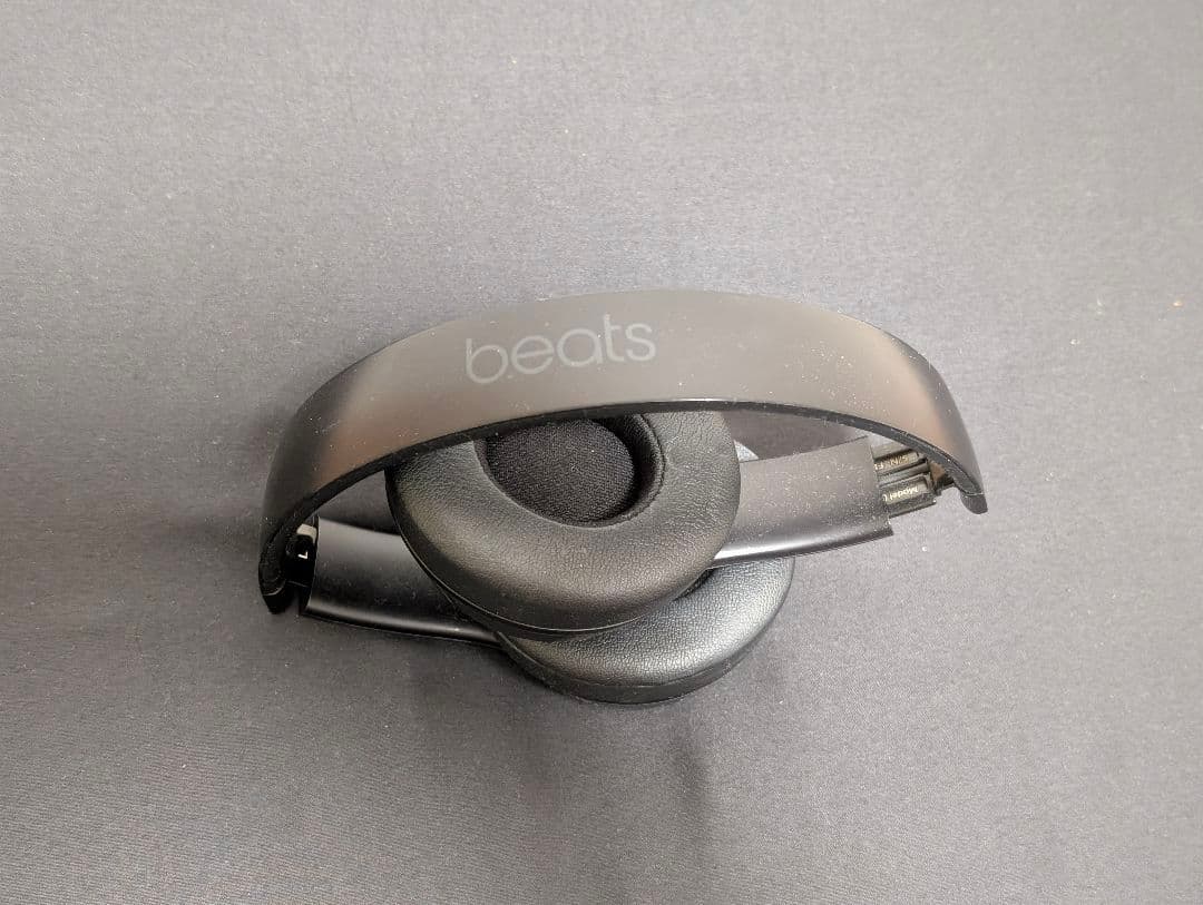 beats solo ワイヤレスヘッドホン