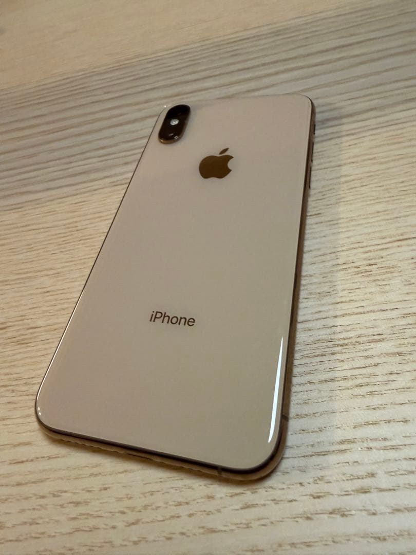 【ジャンク】iPhone XS Gold 256GB（バッテリー82%）