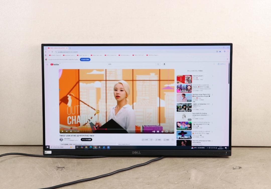 超狭額ベゼル　DELL　25型　UP2516D　WQHD　HDMI　回転　IPS