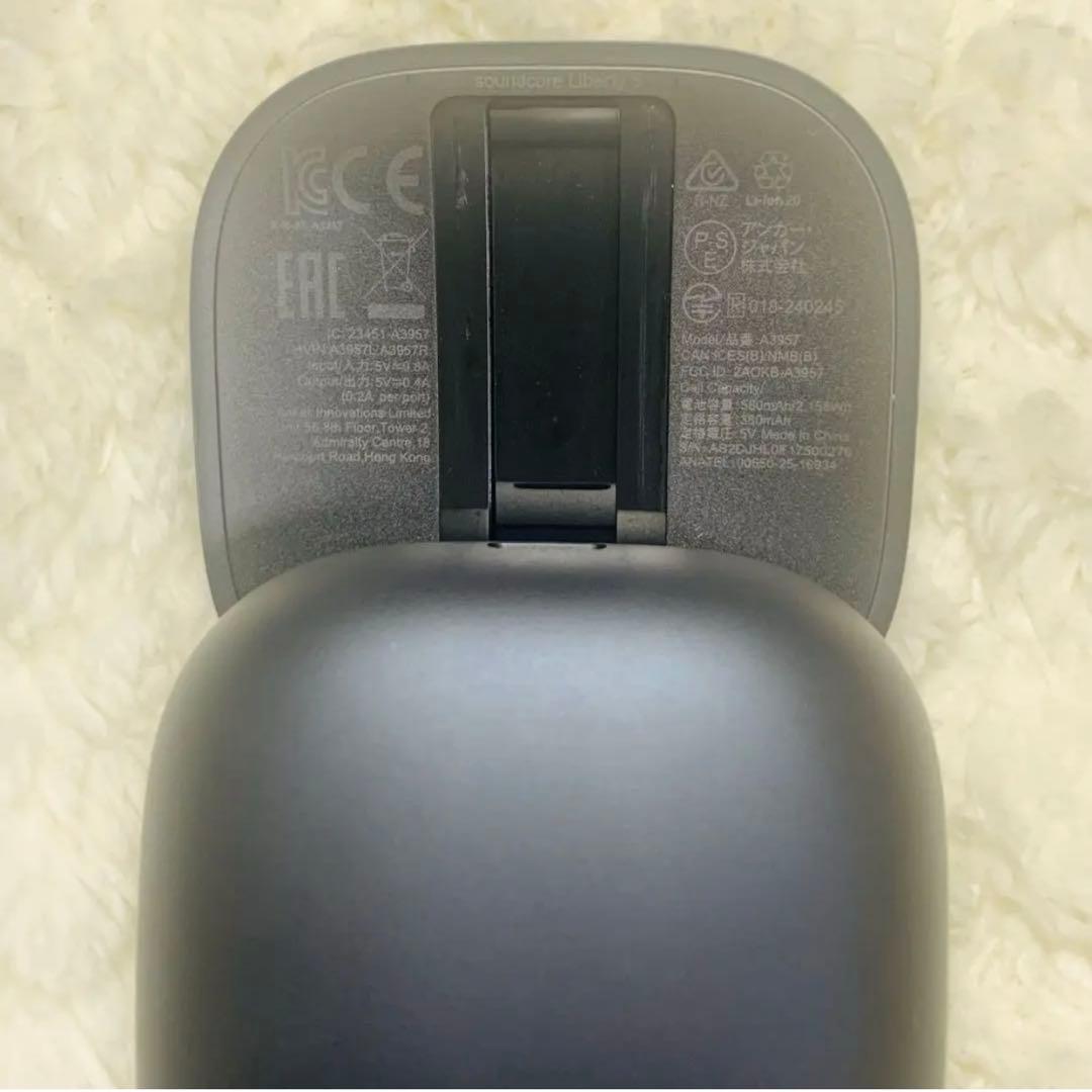 美品 soundcore Liberty5 ミッドナイトブラック 充電ケース　3