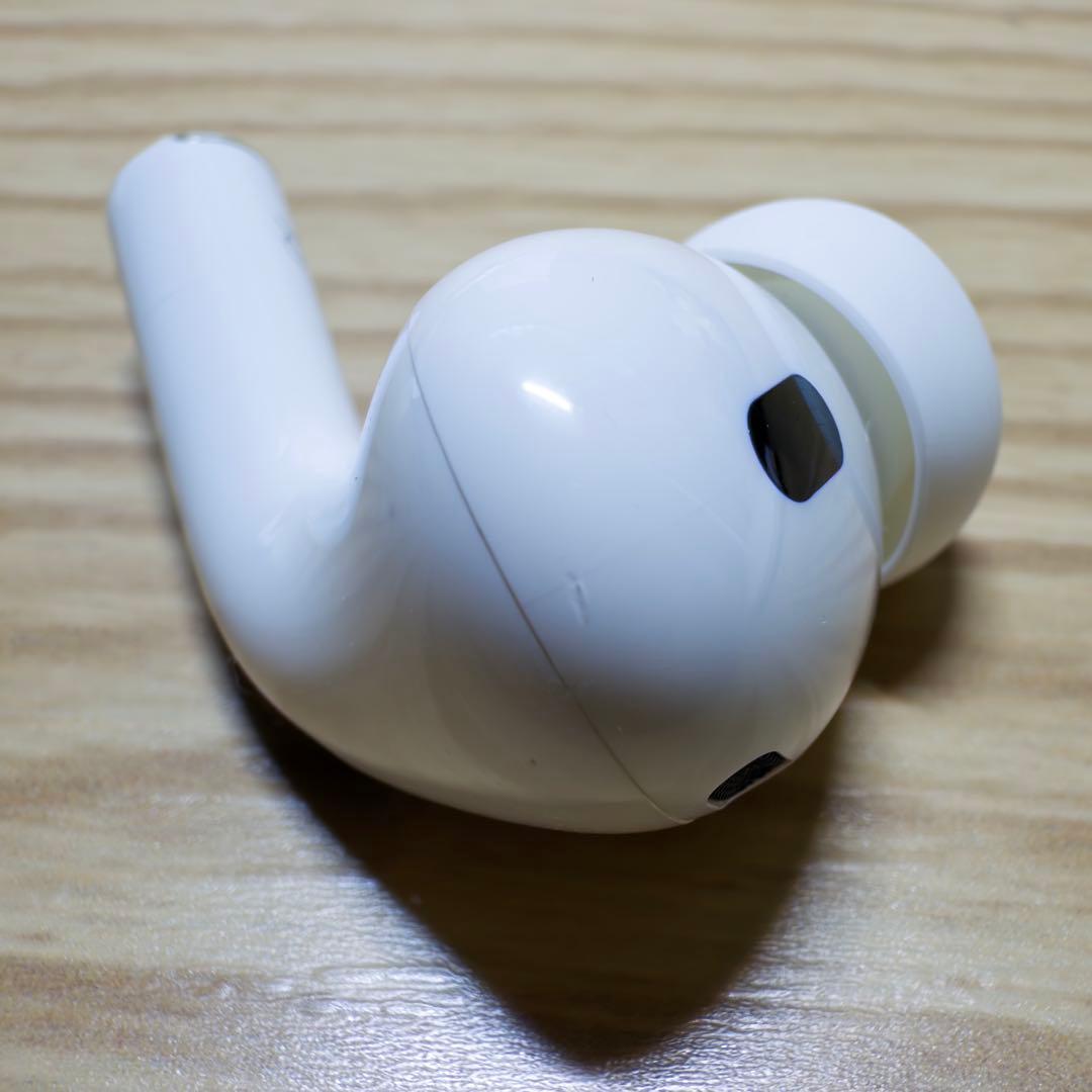 AirPods Pro 第2世代 Lightningモデル（中古・使用感あり）