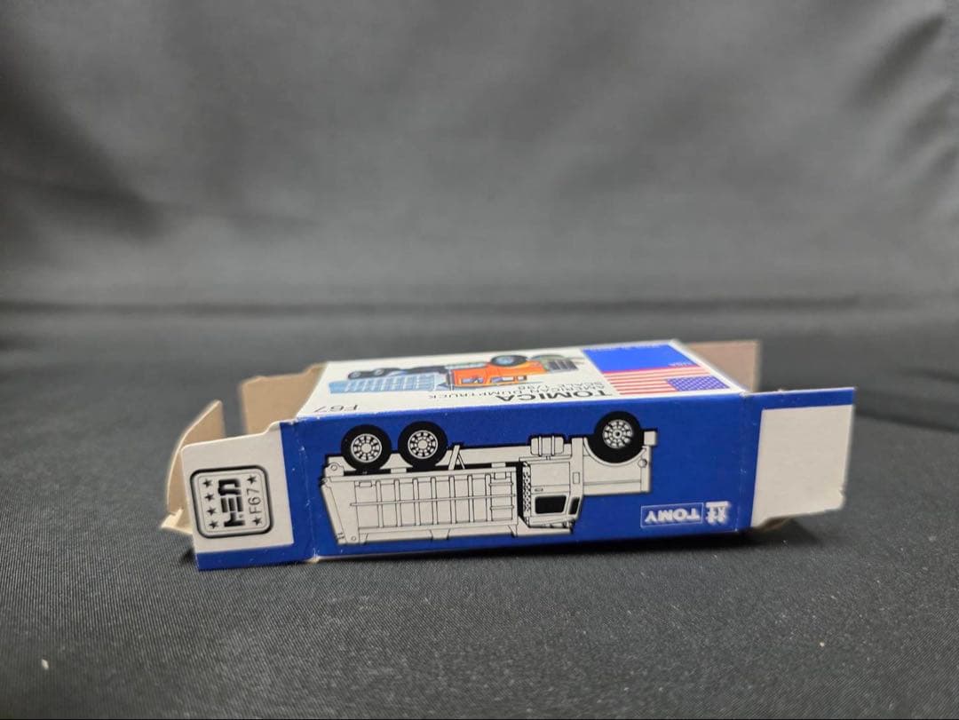 トミカ青箱F67アメリカンダンプトラック(日本製)