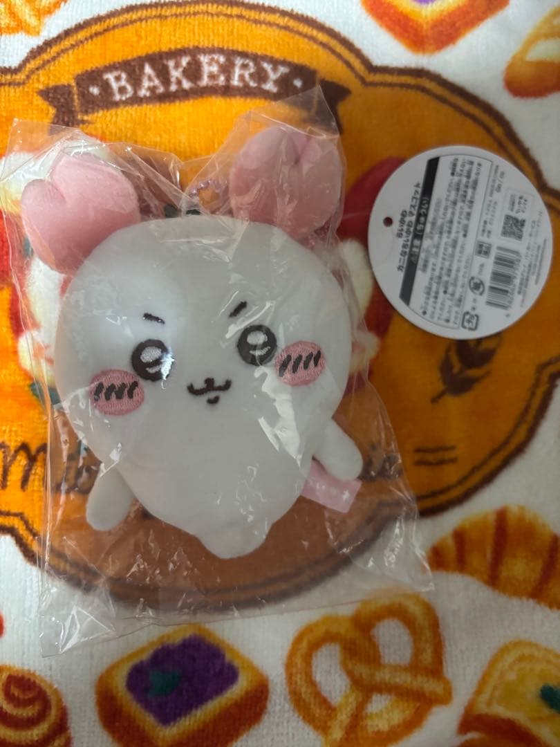 カニなちいかわ　マスコット　ちいかわ