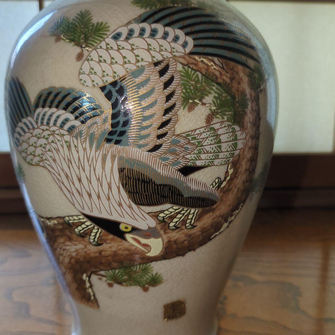 『日本伝統』薩摩焼 金彩色絵松鷹花鳥紋 花瓶【高26cm】煎茶道具 骨董品