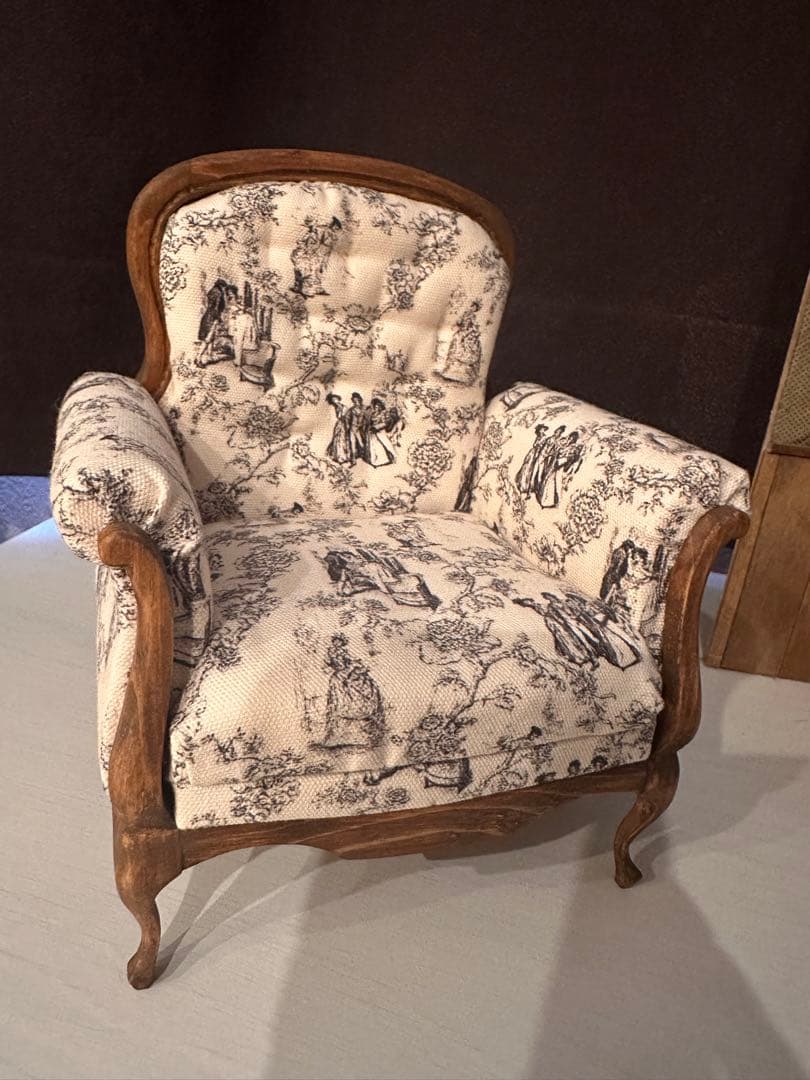 作家さま1/6 ミニチュア　アームソファ