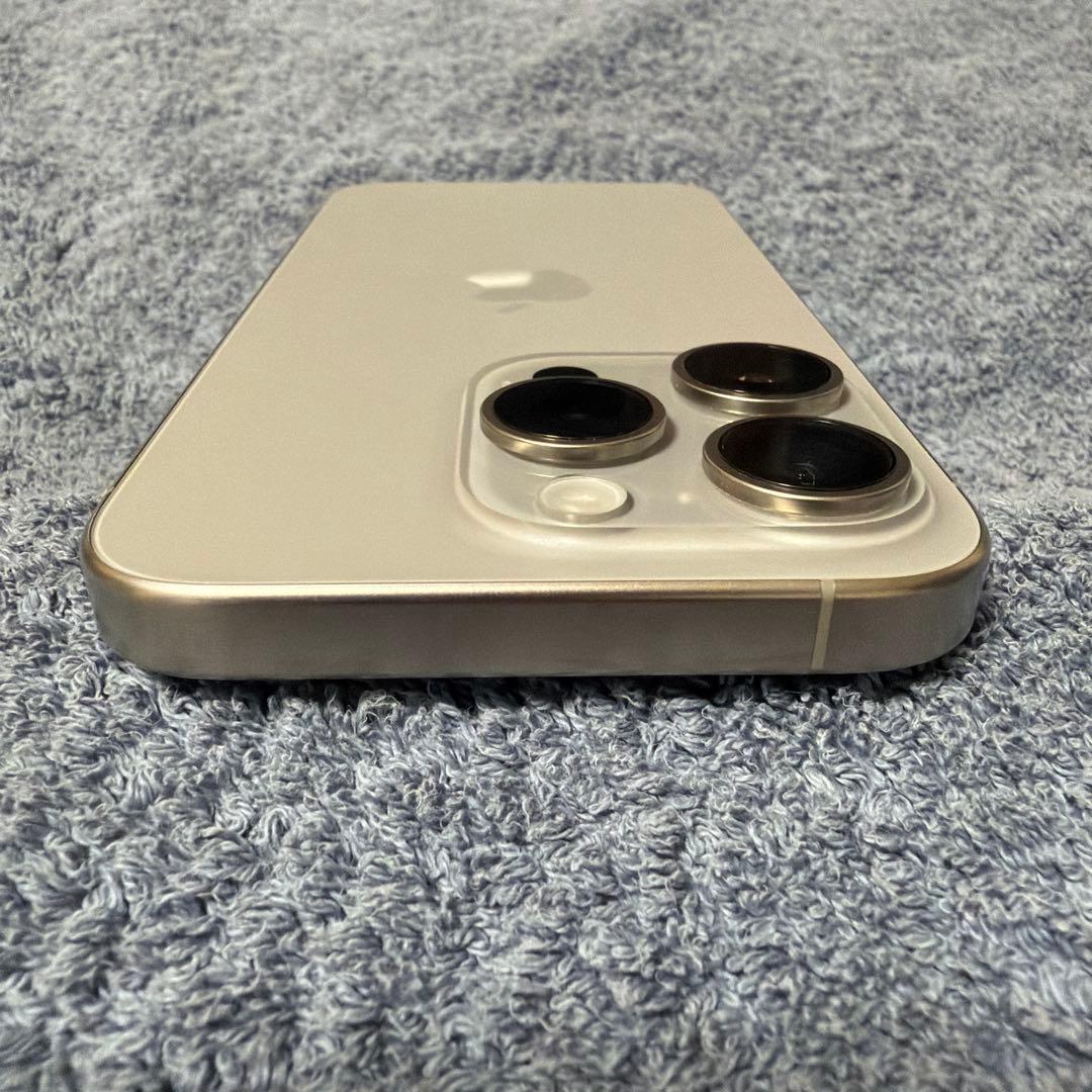 【美品】iPhone 15pro 128GB SIMフリーおまけ付き