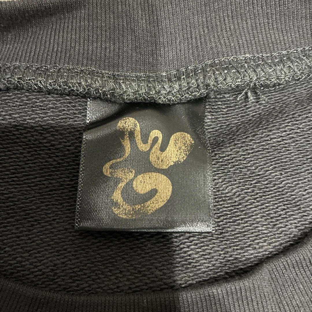 SixTONES YOUNGOLD グッズ　トレーナー黒 スウェット