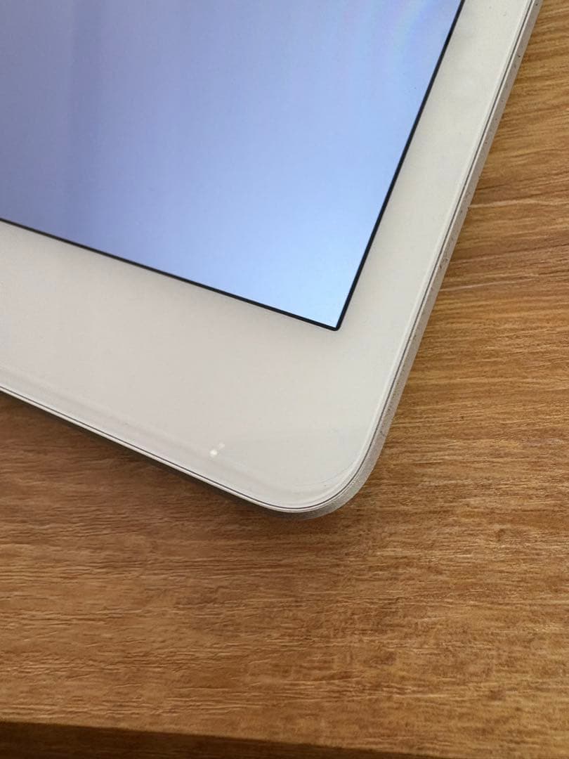 Apple iPad (第7世代) 本体