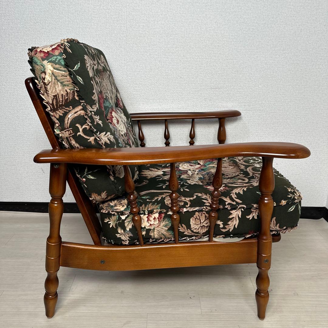 【展示品】極美品 カリモク コロニアル 1人掛けソファ アームチェア i1※