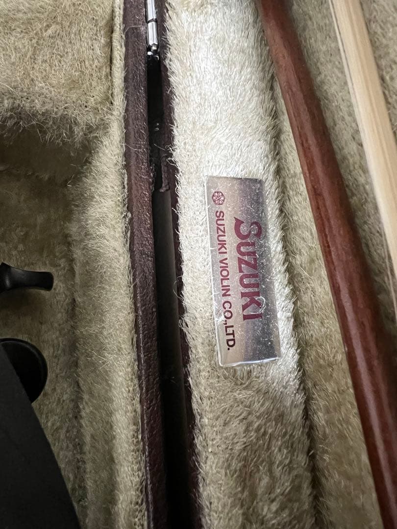 スズキバイオリン No.200 本体1/8 ケース付き