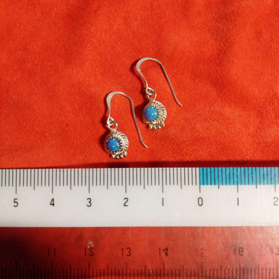 インディアンジュエリー　ハンドメイド製　オパール　silverピアス