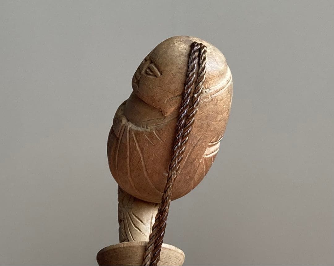 【からくり笑い仏 民衆仏 木彫根付け 約2〜4㎝ 明治後期〜頃】帯飾りお守り仏像