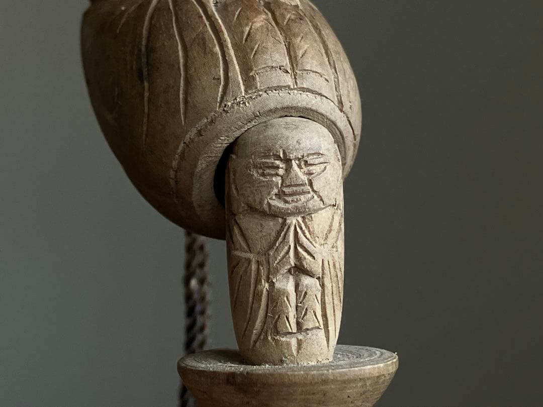 【からくり笑い仏 民衆仏 木彫根付け 約2〜4㎝ 明治後期〜頃】帯飾りお守り仏像