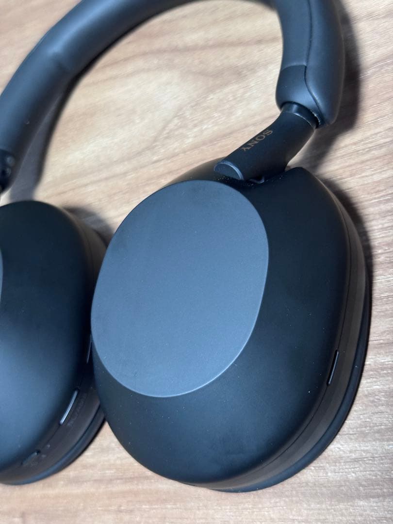 み*れ様 SONY WH-1000XM5 ワイヤレスヘッドホン ブラック