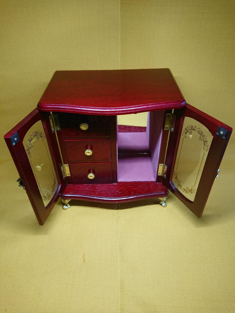 【美品】ジュエリーボックス　小型　木製　置物　インテリア　工芸品　A1747