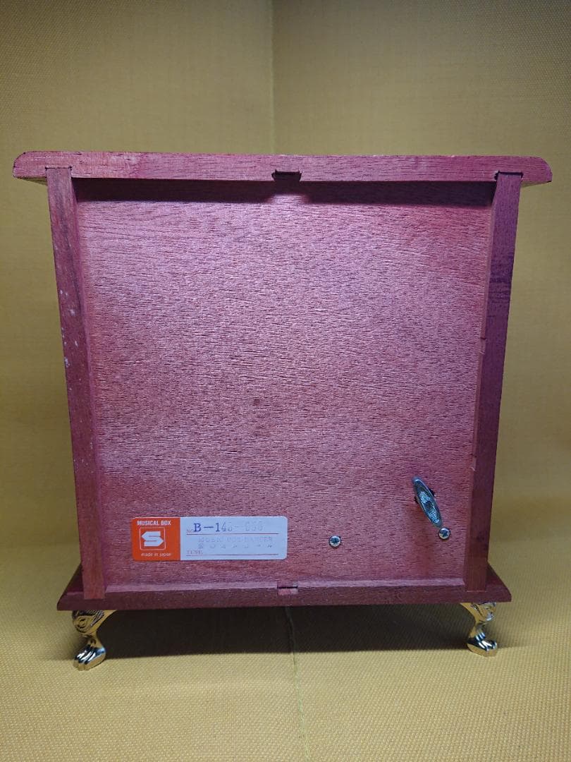 【美品】ジュエリーボックス　小型　木製　置物　インテリア　工芸品　A1747