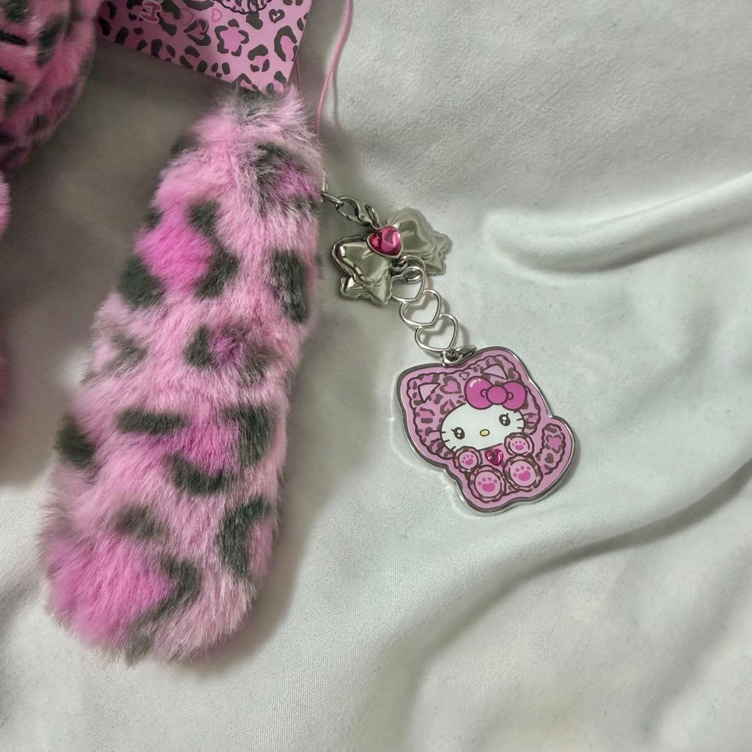 サンリオ　ギャルネコ　マスコットホルダー キティヒョウ柄 ピンク