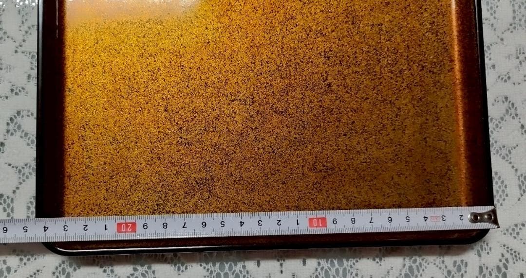 ゴールド金属製トレー 約30cm x 15cm