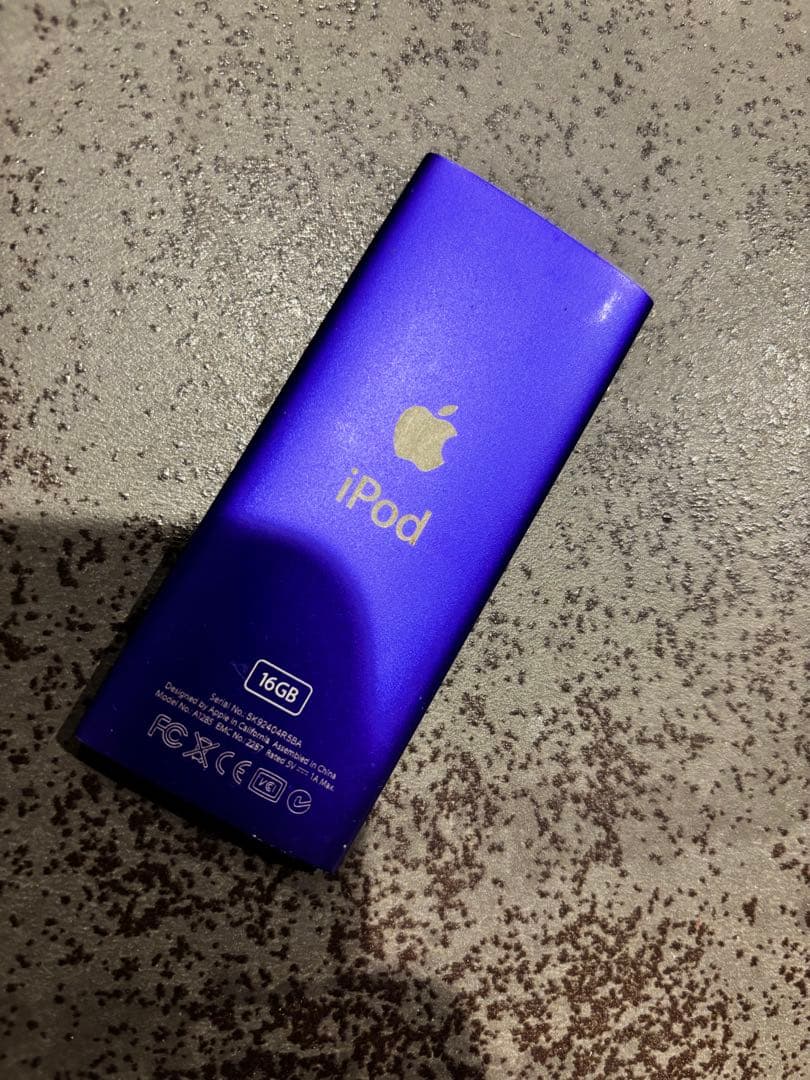 iPod nano 16GB 美品　動作確認済み　バッテリー良好