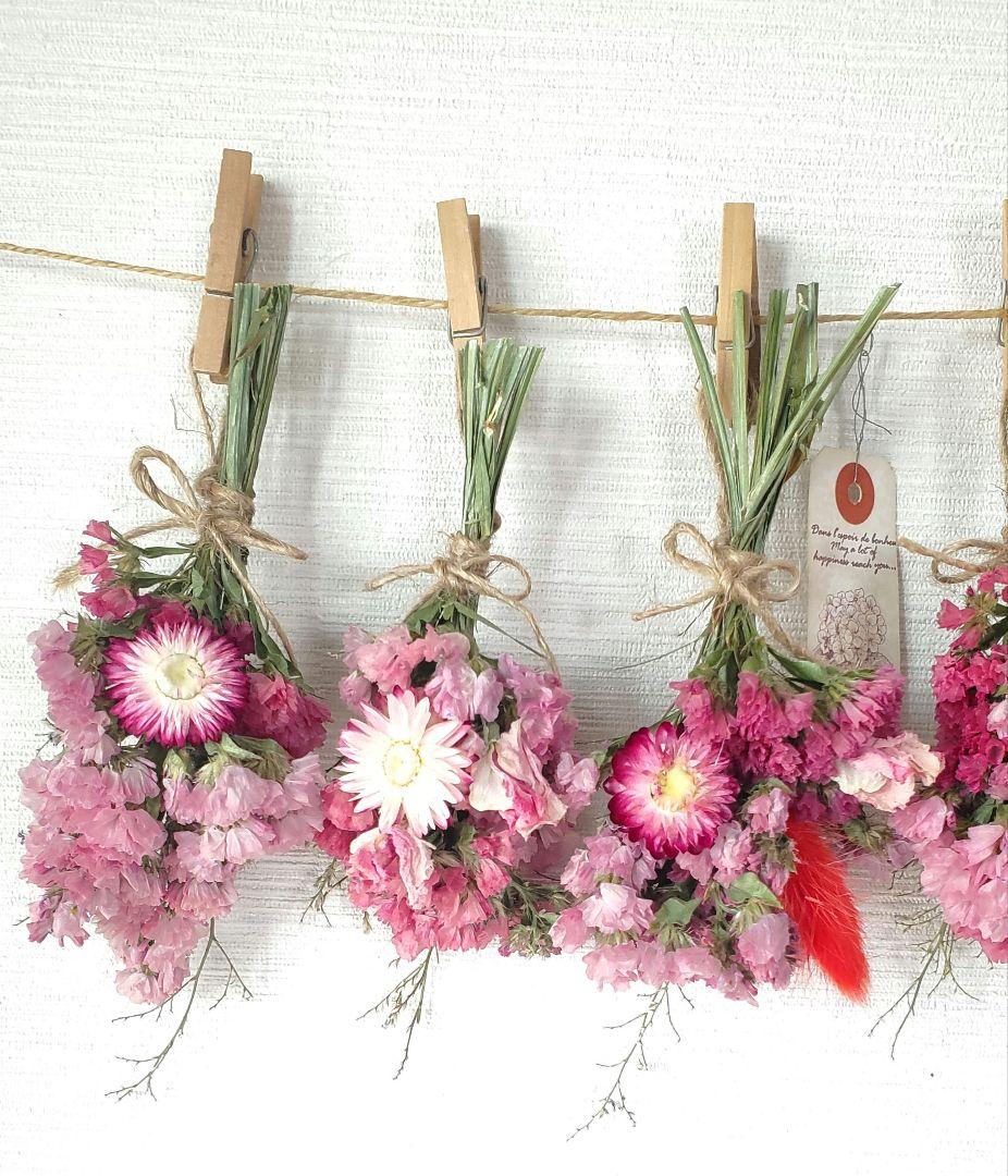 ピンク系たっぷり小花のドライフラワースワッグガーランド