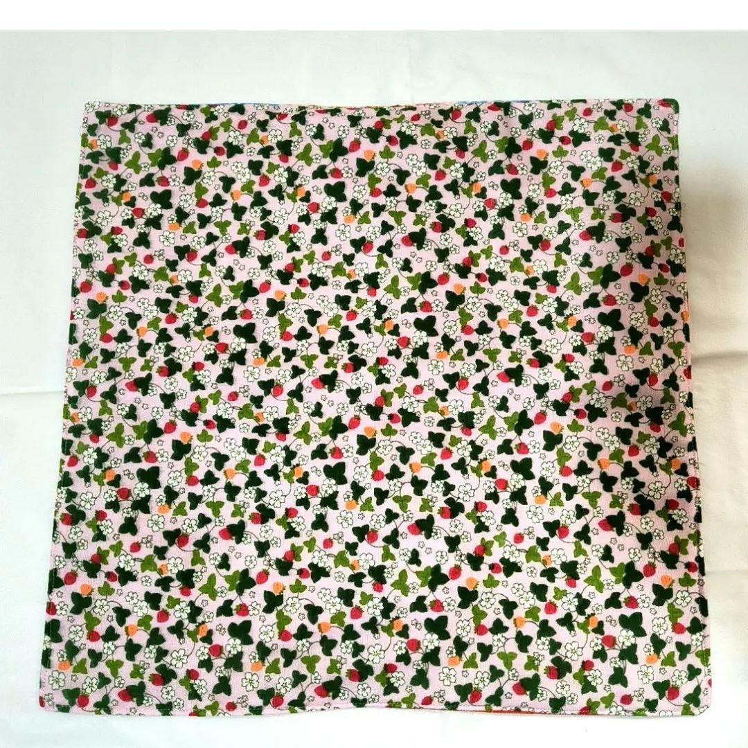 Yourelia様】ハンドメイドオーダー★犬★フリル巾着&ハンカチ&ポーチ　6点