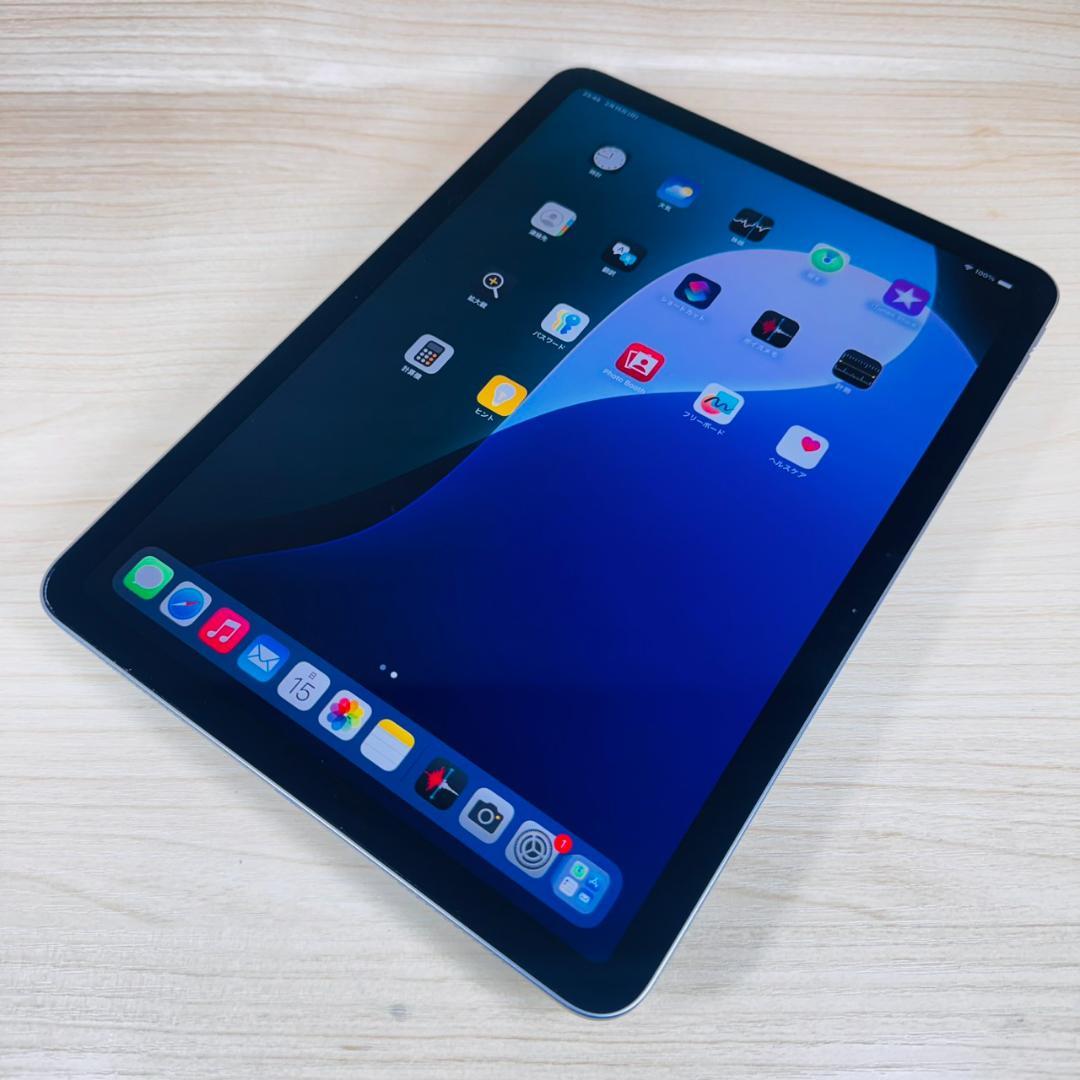 P100 未使用に近い iPad Air M3 128GB おまけ付き