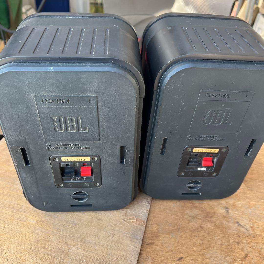 M*n様 JBL スピーカー　control 1 セット
