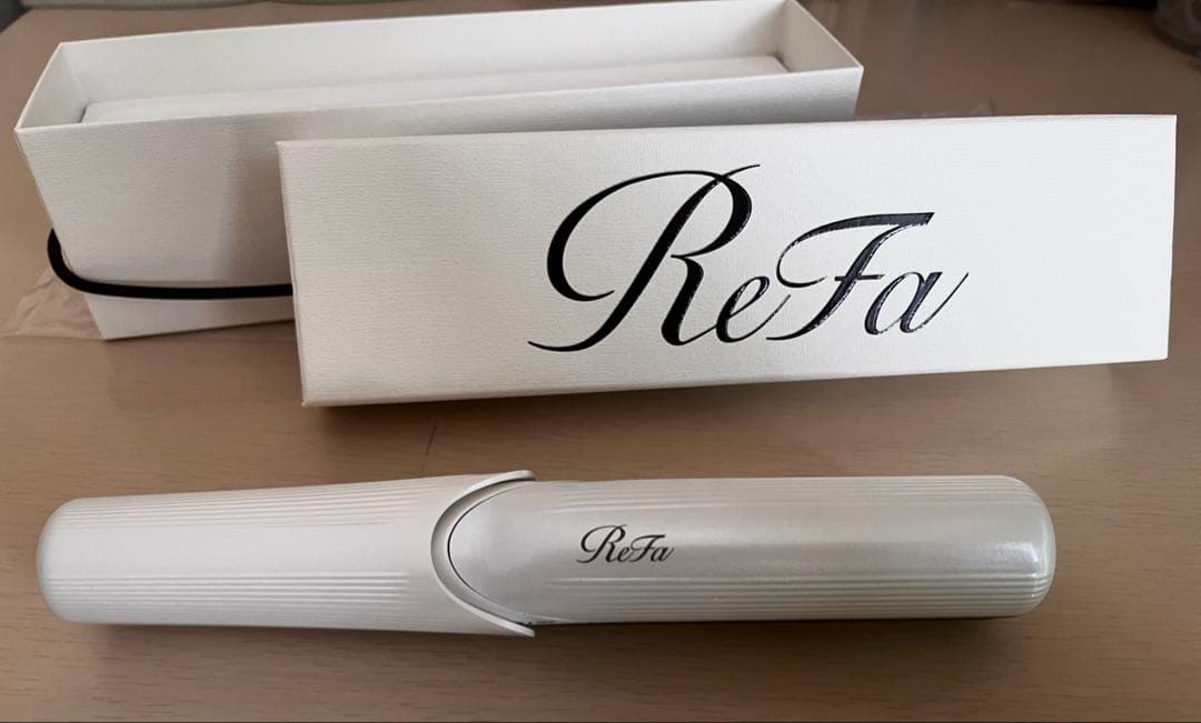 K.M出品 ReFa ストレートヘアアイロン ホワイト
