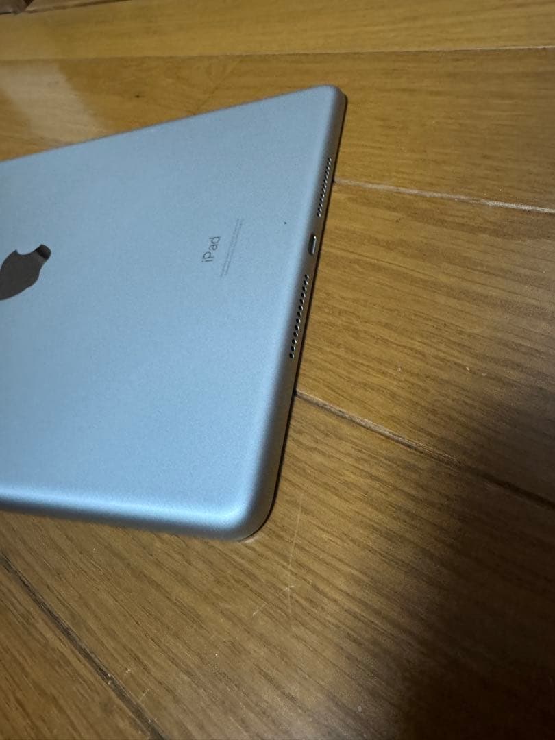N*o様 【ジャンク】Apple iPad 第8世代 128GB