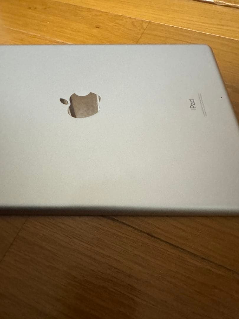 N*o様 【ジャンク】Apple iPad 第8世代 128GB