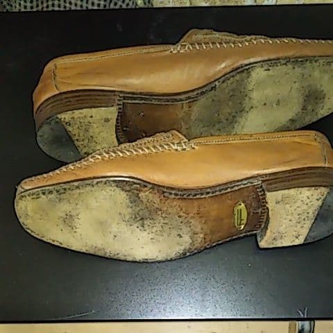 フエルガモのサンマパンプス手作り7