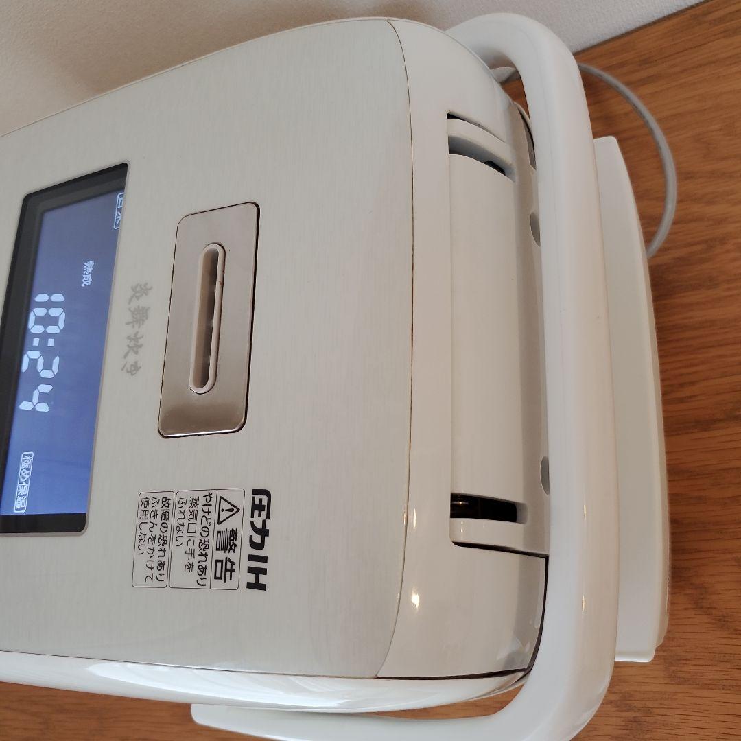 ジャンク品 炎舞炊き NW-KB10 炊飯器 2019年製 象印 圧力IH