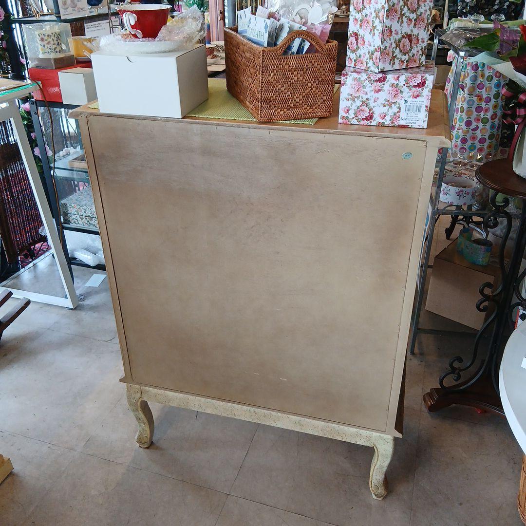 4段チェスト シャビーシック 　アンティーク塗装 ネコ脚【中古美品】