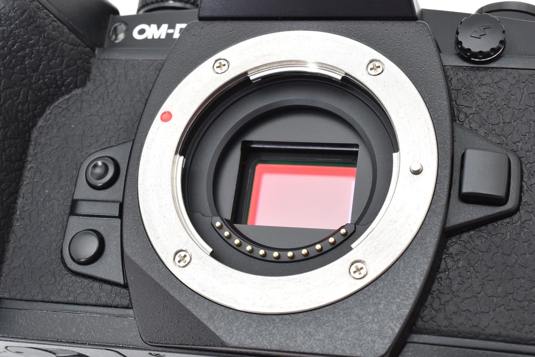 OLYMPUS OM-D E-M1 ボディ ブラック 0240