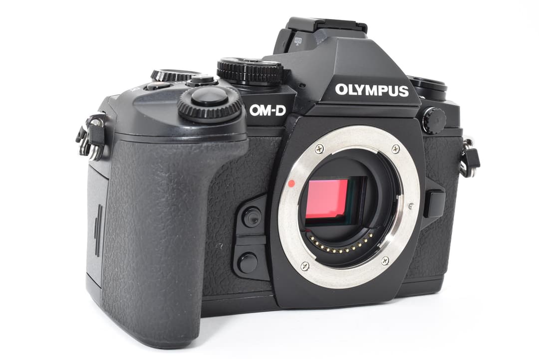 OLYMPUS OM-D E-M1 ボディ ブラック 0240