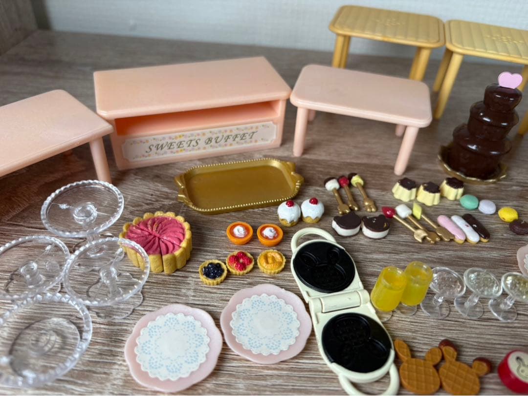 シルバニア　スイーツビュッフェ