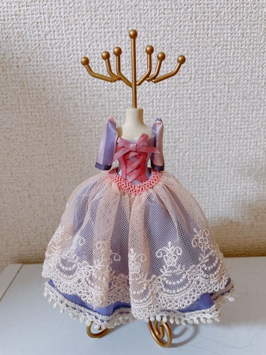 disneyトルソー型アクセサリースタンド