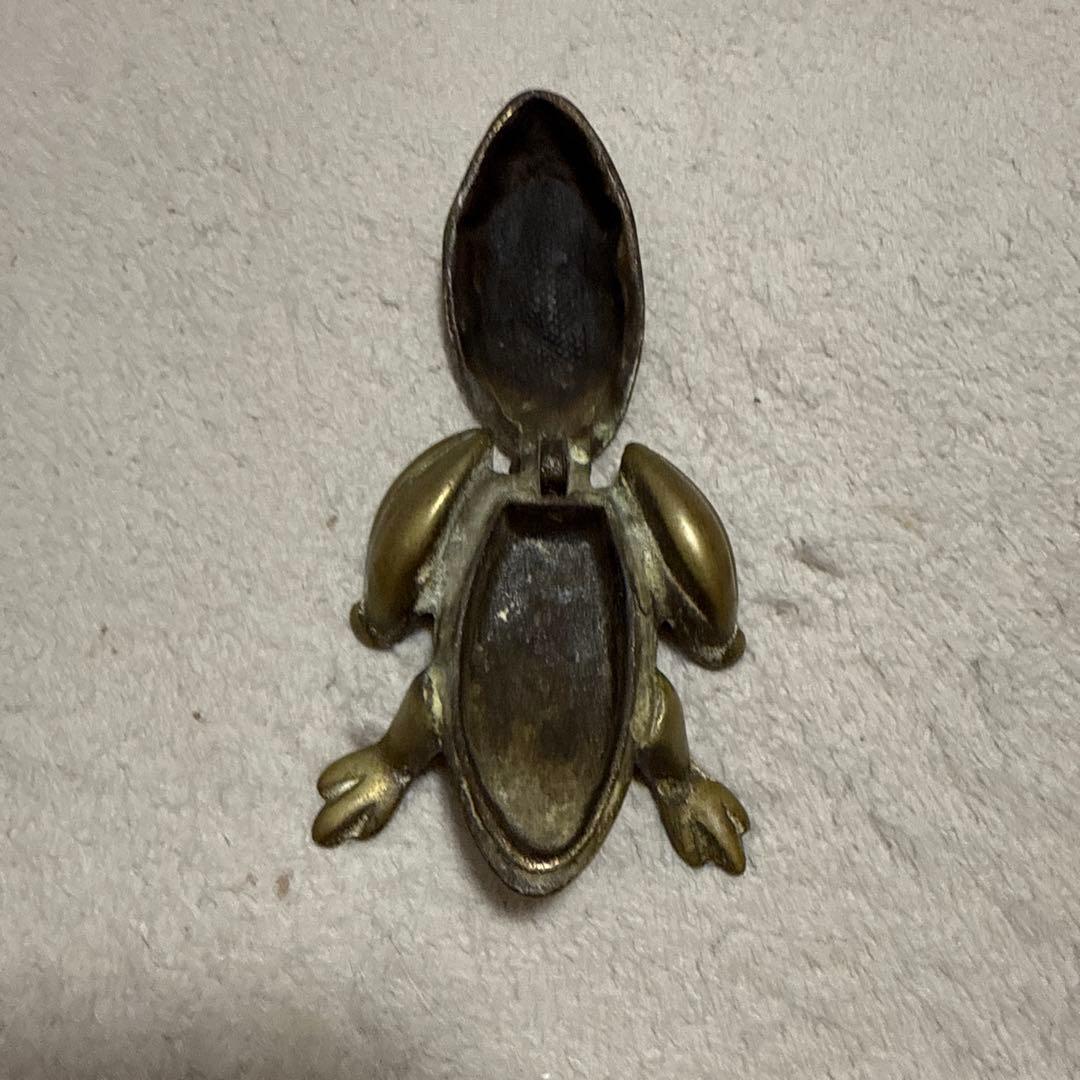 アンティーク　ブロンズカエル型 お香立て