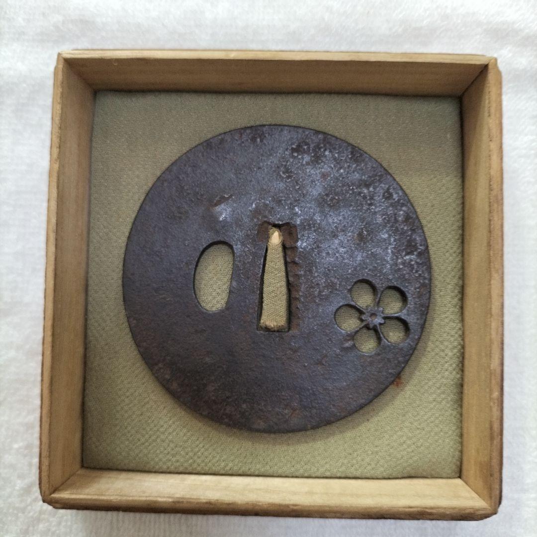 日本刀装具　古い刀匠鍔　2枚