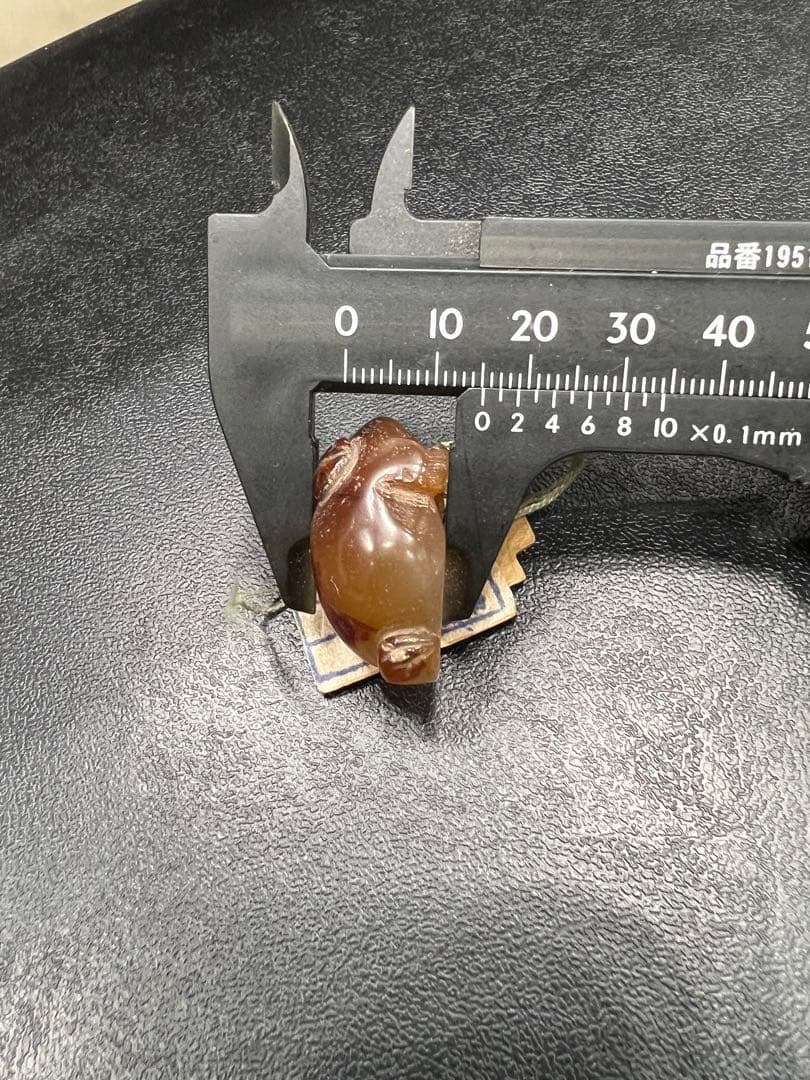 マナウ　玛瑙 置物