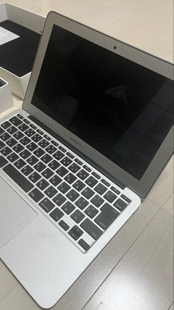 Macbook Air Early 2015 11インチ