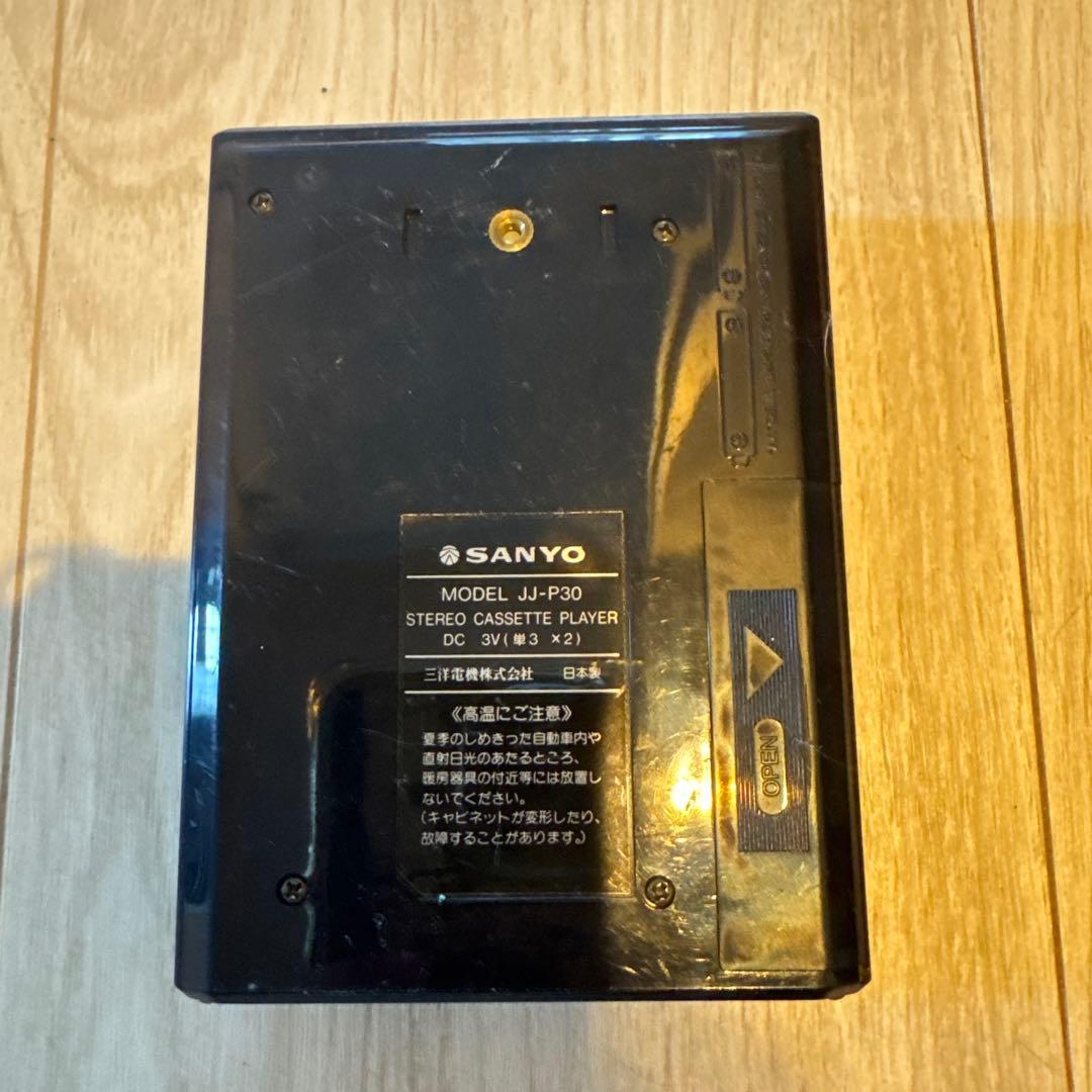 SANYO JJ-P30 カセットプレーヤー