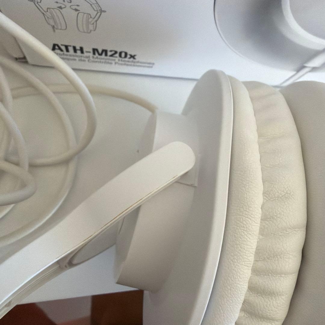 audio-technica M20x ホワイトヘッドホン 有線