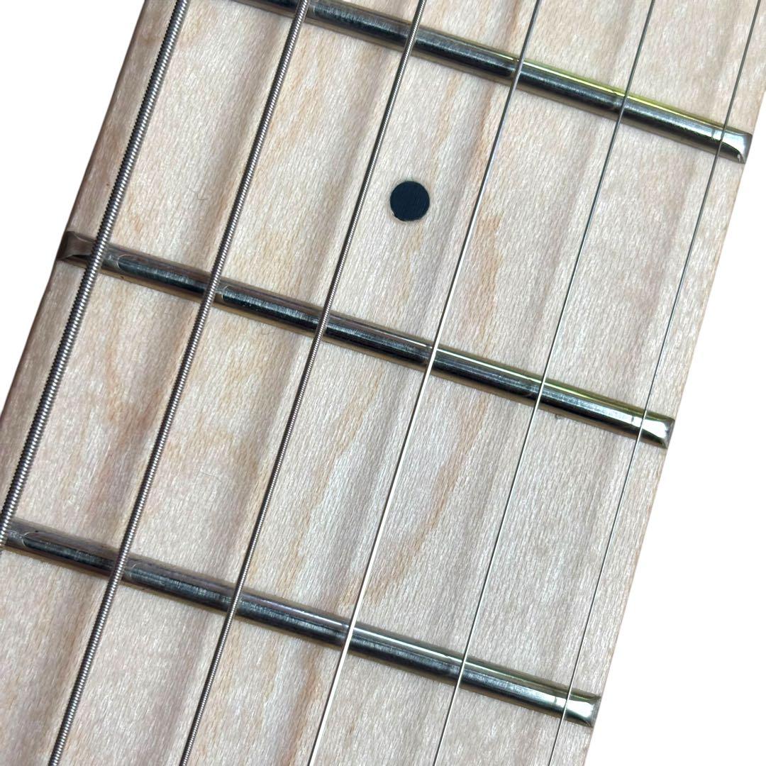 美品 Sterling by Musicman SUB AX3FM Axis