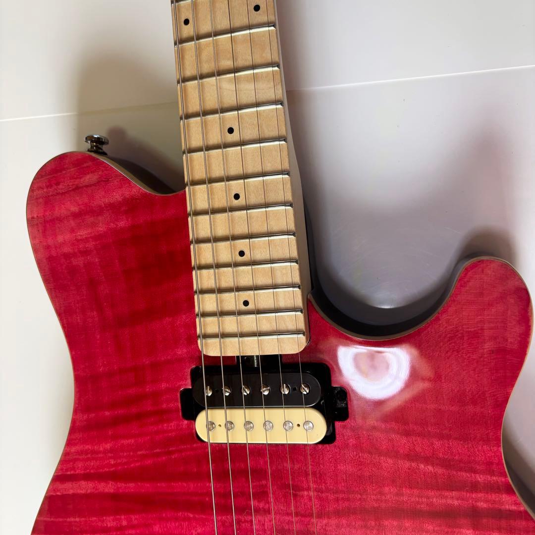 美品 Sterling by Musicman SUB AX3FM Axis