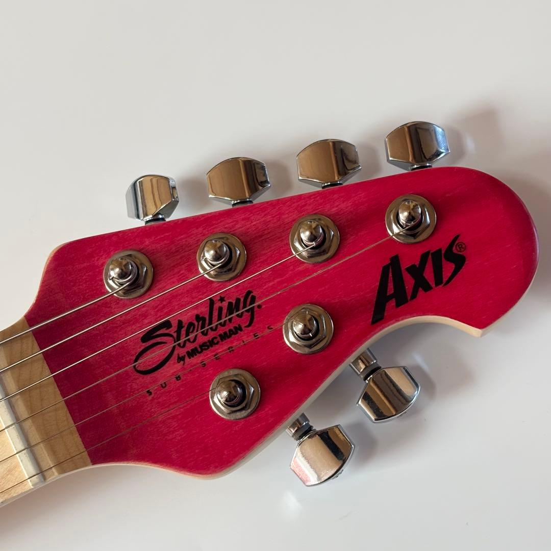 美品 Sterling by Musicman SUB AX3FM Axis