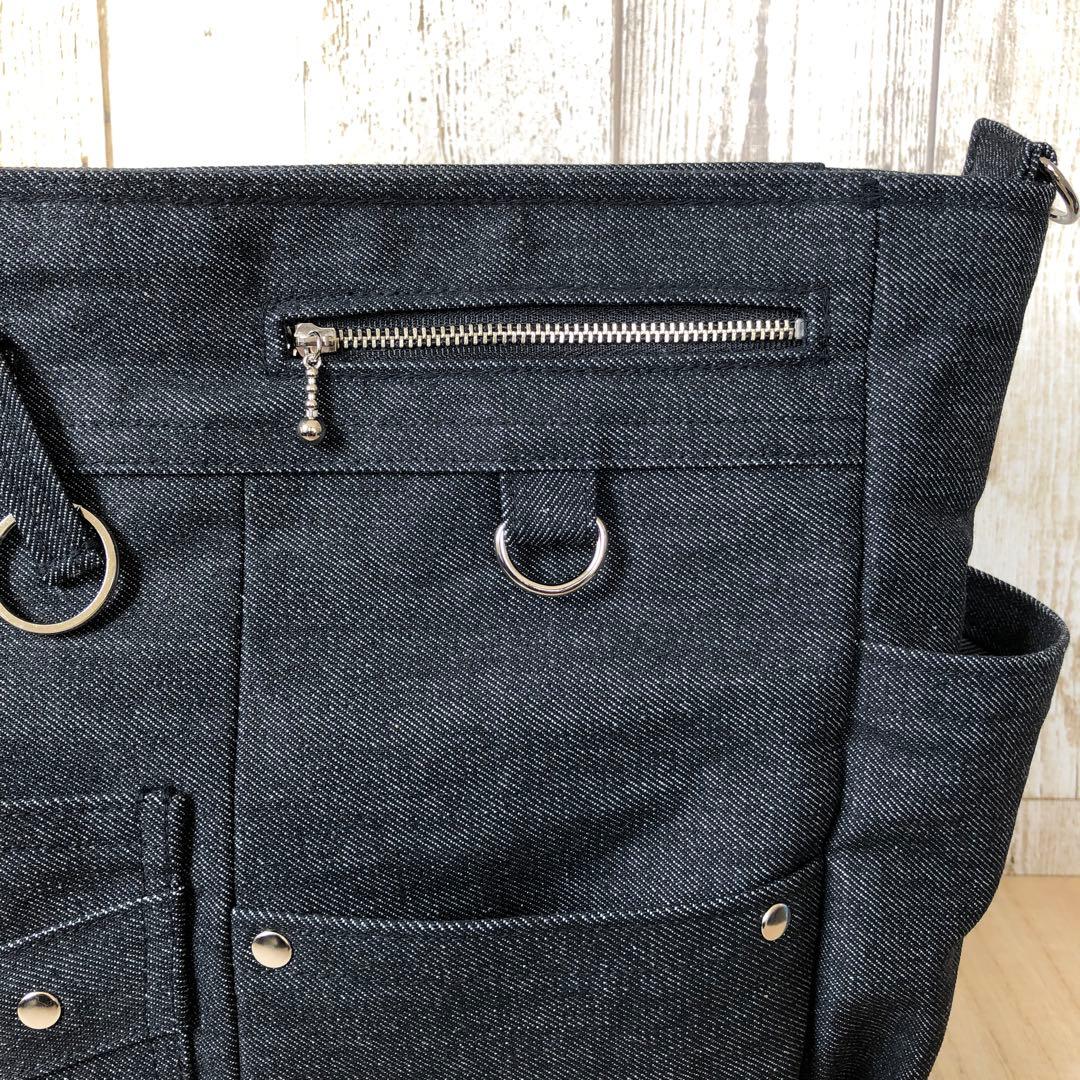 ショルダーバッグ　ハンドメイド　デニムリメイク　ブラック　両開き【新品デニム】