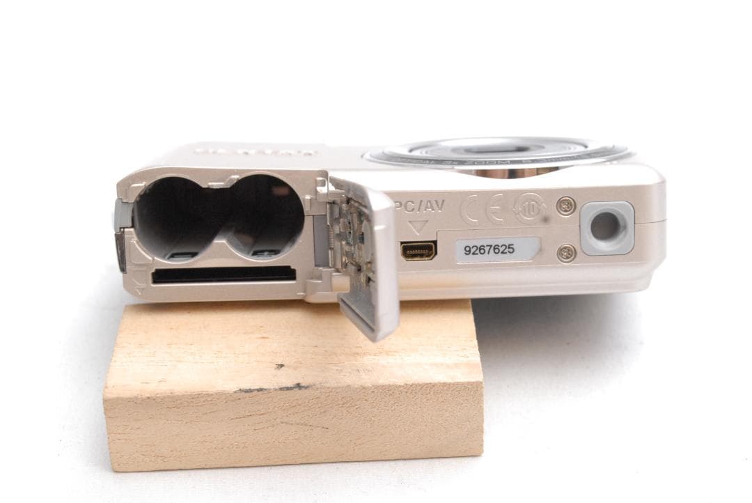 PENTAX Optio E70 (良品）