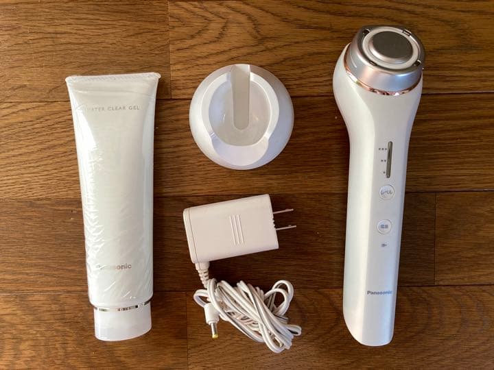 値下げ/Panasonic RF美容器 ピンク調 EH-SR70